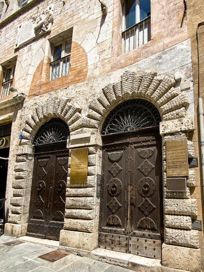 شقة Royal Domus Perugia - Via Mazzini المظهر الخارجي الصورة